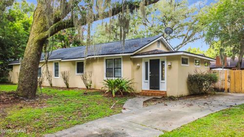 110 E Lauren Ct, FERN PARK, FL, 32730-2218 | Card Image