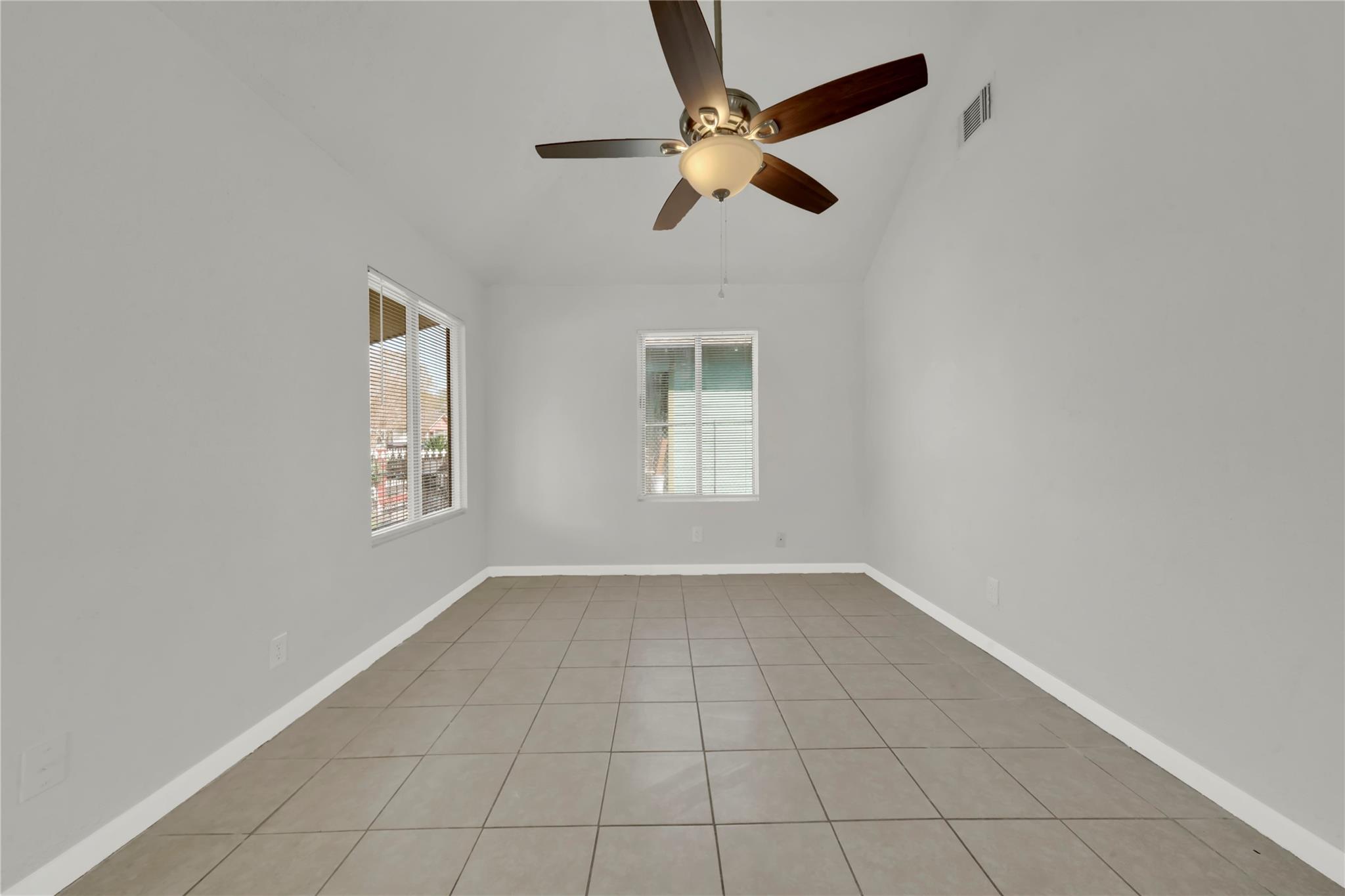 Residential Income in Houston 5