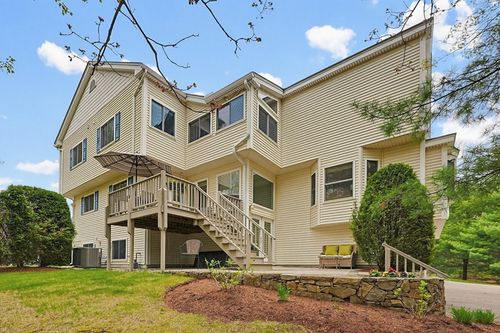 3002-3002 Maple Brook Rd, Bellingham, MA, 02019-3149 | Card Image