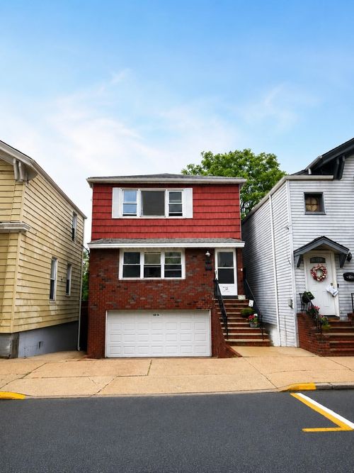 2-130 70th St, Guttenberg, NJ, 07093-3406 | Card Image