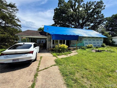 1514 Seifert Dr, Poplar Bluff, MO, 63901-2563 | Card Image