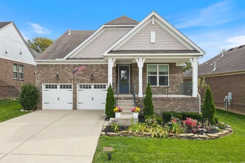 2025 Oliver Dr, Mount Juliet, TN, 37122-6041 | Card Image