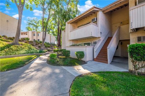 28947 Thousand Oaks Blvd, Agoura Hills, CA, 91301-2137 | Card Image
