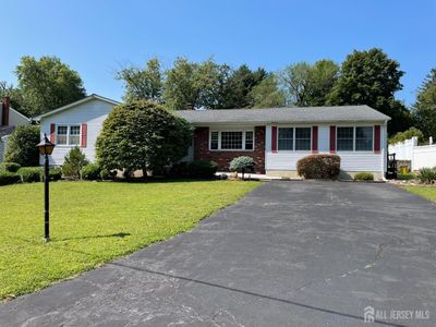 5 Weller Court, House other with 4 bedrooms, 3 bathrooms and null parking in Milltown NJ | Image 2