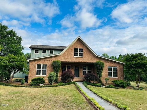 323d Aquilla Road, Benson, NC, 27504 | Card Image