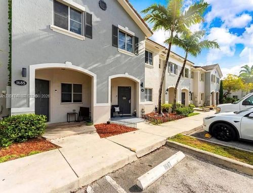 1687 Se 30th St, Homestead, FL, 33035-2360 | Card Image