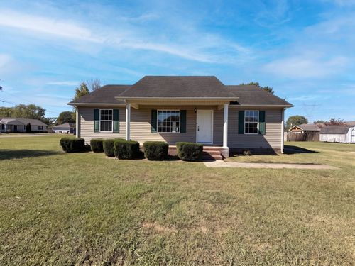 2319 Forrest Fields Dr, Chapel Hill, TN, 37034-3054 | Card Image