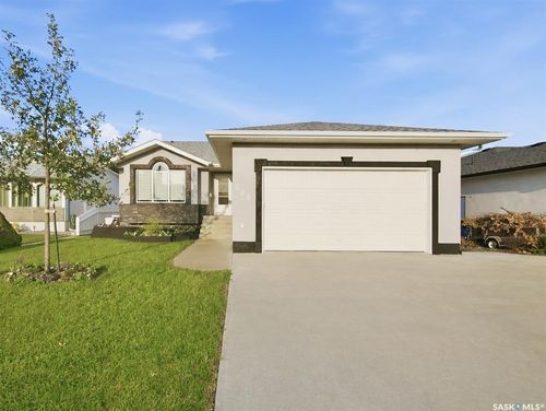529 Palliser Dr, Swift Current, SK, S9H5C6 | Card Image