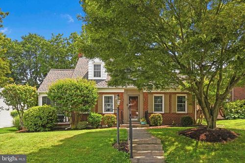 347 N 24th St, CAMP HILL, PA, 17011-3606 | Card Image