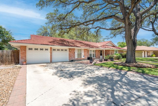 309 Crestwind Dr, House other with 5 bedrooms, 5 bathrooms and null parking in Windcrest TX | Image 4