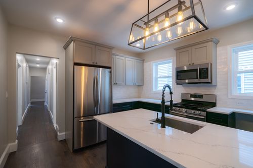 1-101 Draper St, Boston, MA, 02122-1774 | Card Image