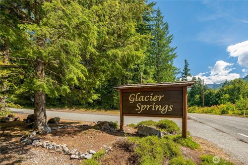 7516 Miller Way, Deming, WA, 98244 | Card Image