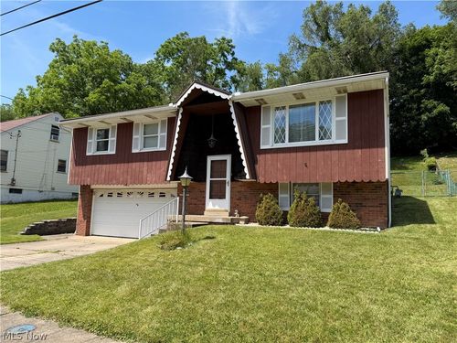 159 Valley Way, Weirton, WV, 26062-3038 | Card Image