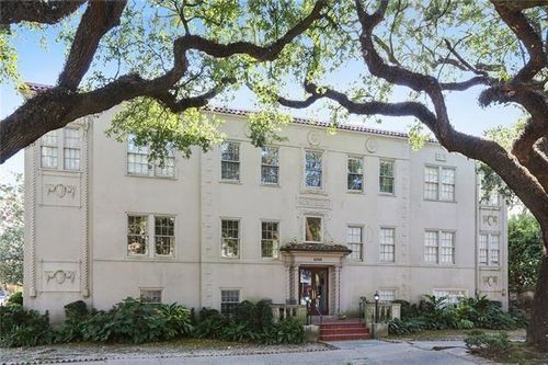 4506 Saint Charles Ave, New Orleans, LA, 70115-4875 | Card Image