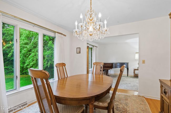 19 Tamarack Ln, House other with 4 bedrooms, 3 bathrooms and 6 parking in Schenectady NY | Image 30