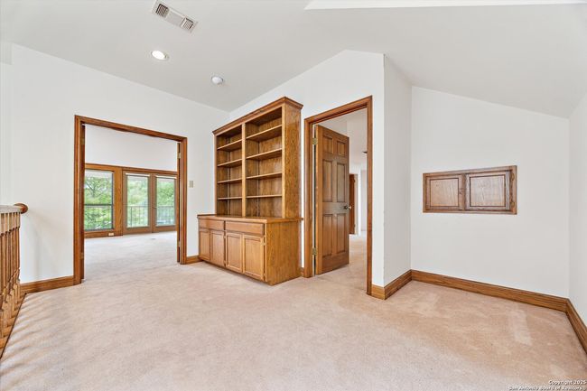640 Woodlake Dr, House other with 5 bedrooms, 5 bathrooms and null parking in Mcqueeney TX | Image 22