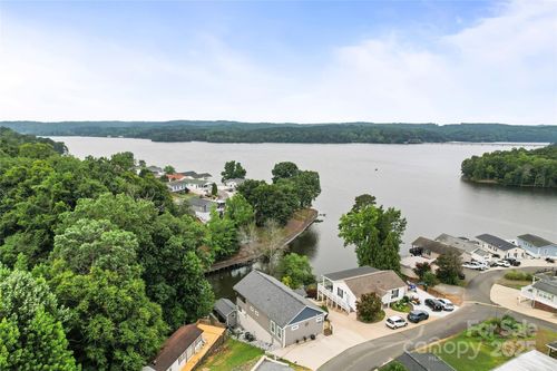 775-153 Badin Lake Cir, New London, NC, 28127 | Card Image