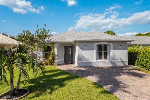 159 7th Street, Naples, FL, 34113 | Card Image