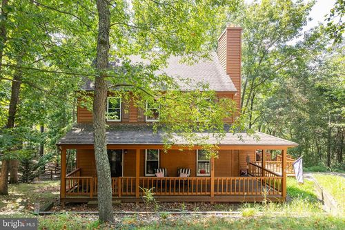 334 Overlook Dr, Cross Junction, VA, 22625-2450 | Card Image