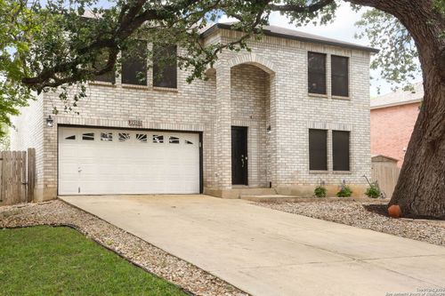 2558 Ashley Oak Dr, Schertz, TX, 78154-2658 | Card Image