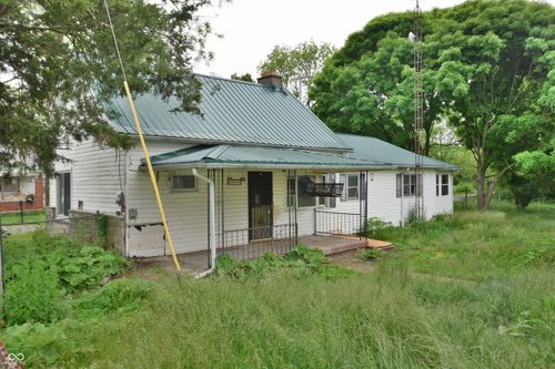 10577 Dalton Rd, Hagerstown, IN, 47346-9738 | Card Image