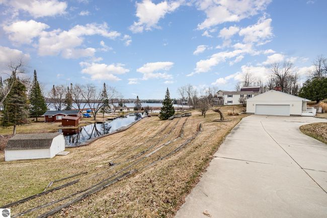 1800 Ridge Rd, House other with 4 bedrooms, 2 bathrooms and null parking in Hale MI | Image 41