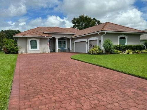 9522 Shadow Ln, Fort Pierce, FL, 34951-2934 | Card Image