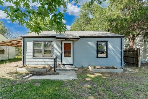 1313 E Harvey Ave, Wellington, KS, 67152-2642 | Card Image
