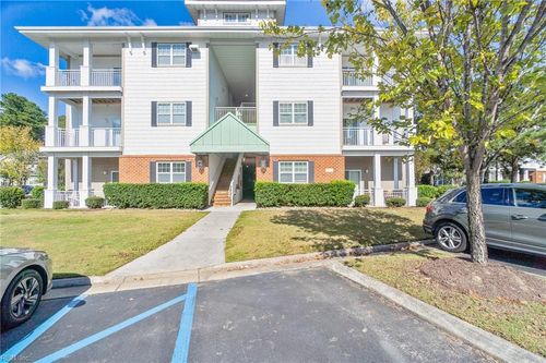 105-2424 Chancery Lane, Chesapeake, VA, 23321 | Card Image