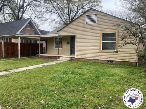 2822 Magnolia St, Texarkana, TX, 75503-4212 | Card Image