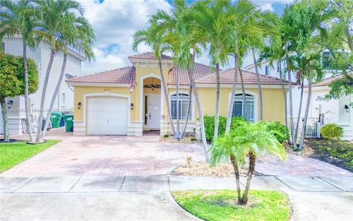 8934 Sw 206th St, Cutler Bay, FL, 33189-2655 | Card Image