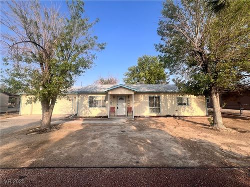 3800 Terry Dr, Pahrump, NV, 89060-2617 | Card Image