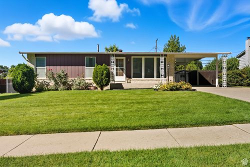 551 Colonial St, Layton, UT, 84041-3307 | Card Image
