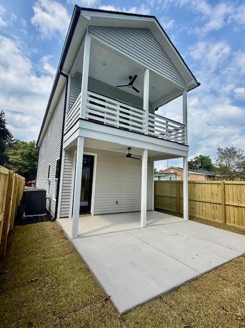 2149 Fillmore St, North Charleston, SC, 29405-7998 | Card Image