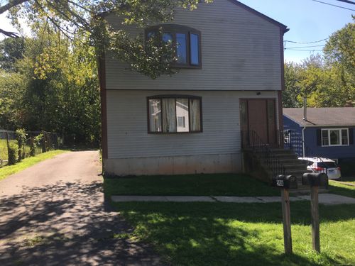 50 Matthew Rd, Branford, CT, 06405-6322 | Card Image