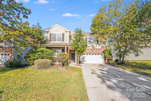 7403 Lamplighter Close Dr, Matthews, NC, 28105-3208 | Card Image