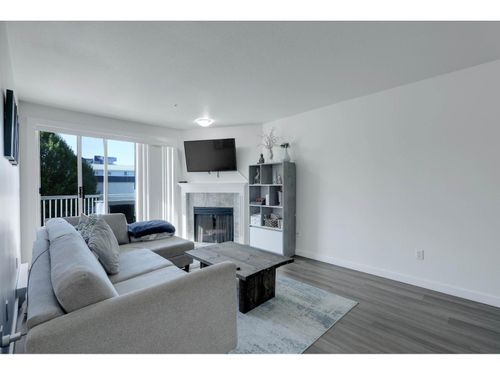 336-32830 George Ferguson Way, Abbotsford, BC, V2S7K1 | Card Image