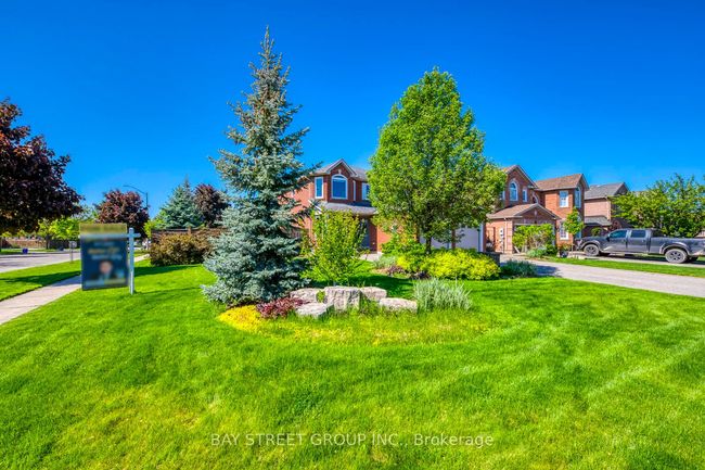 42 Gooderham Dr, House other with 5 bedrooms, 4 bathrooms and 4 parking in Georgetown ON | Image 5