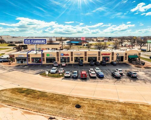 1515 Flammang Dr, Waterloo, IA, 50702-4371 | Card Image