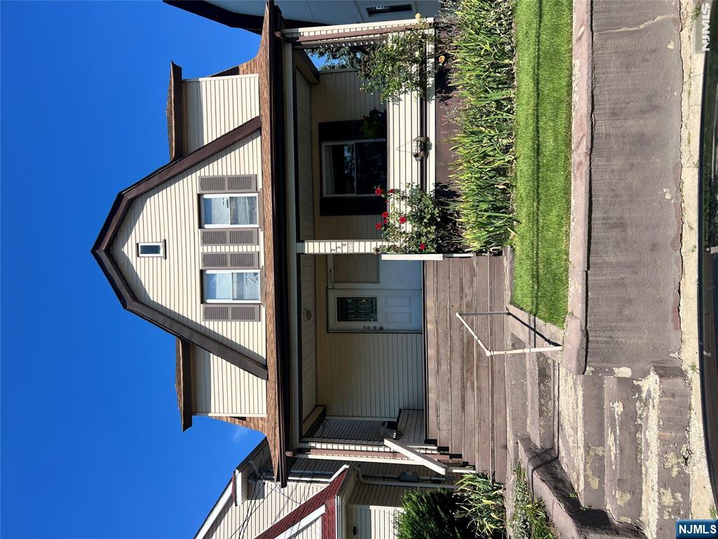 Residential in Hackensack