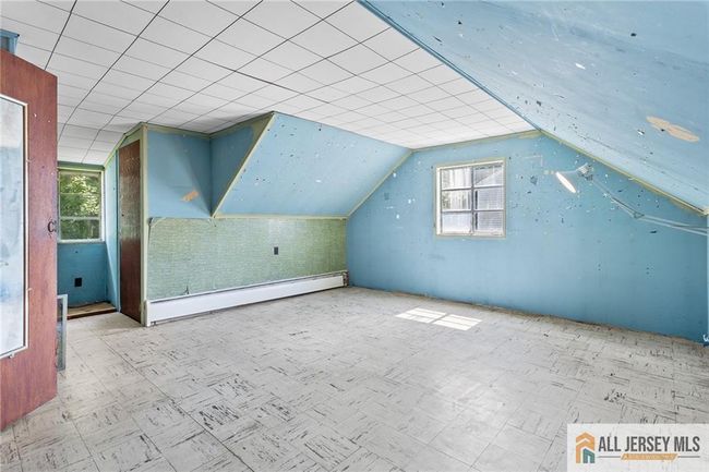 2 Buttonwood Dr, House other with 3 bedrooms, 1 bathrooms and null parking in Parlin NJ | Image 33