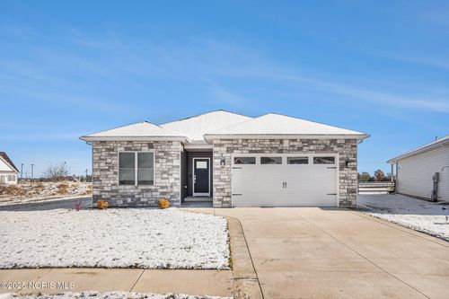 244 E Bay Harbor Ct, Bowling Green, OH, 43402-8139 | Card Image