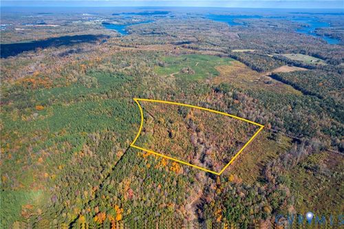 3202 Fredericks Hall Rd, Mineral, VA, 23117-3626 | Card Image