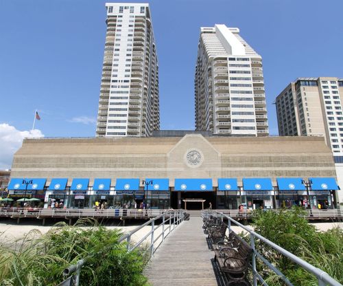 2704-1-3101 Boardwalk, Atlantic City, NJ, 08401 | Card Image