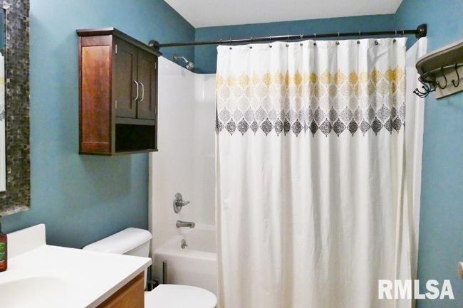 109 Elizabeth Pointe Dr, Home with 0 bedrooms, 0 bathrooms and 15 parking in Germantown Hills IL | Image 32