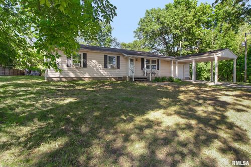16042 Ralls Grove Rd, Creal Springs, IL, 62922-3308 | Card Image