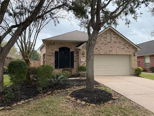 2205 W Marsala Dr, Pearland, TX, 77581-5259 | Card Image