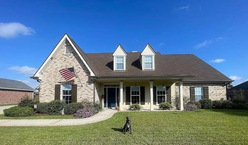 137 Edna Dr, Des Allemands, LA, 70030-3260 | Card Image