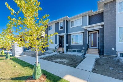 1187 Lanark Blvd Se, Townhouse with 3 bedrooms, 2 bathrooms and 2 parking in Airdrie AB | Image 2