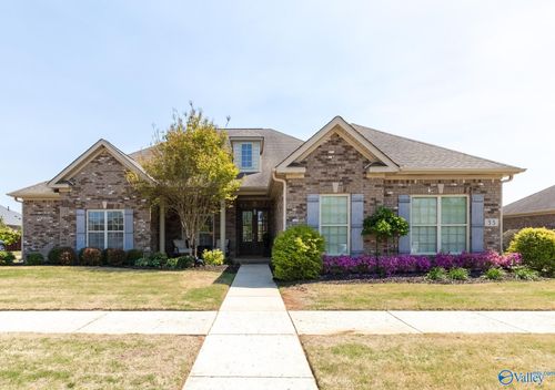33 Wax Ln, Huntsville, AL, 35824-4031 | Card Image